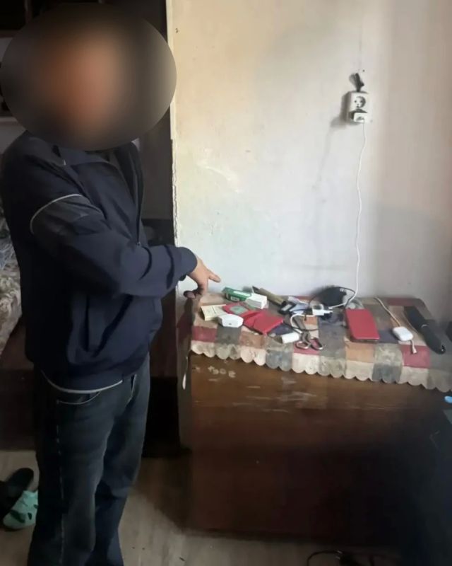 В Оренбурге оперативники задержали подозреваемого в краже трех телефонов из дома