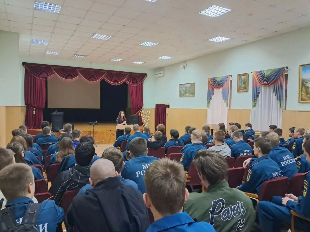 В Бузулукском лесхоз-техникуме провели урок безопасности со студентами