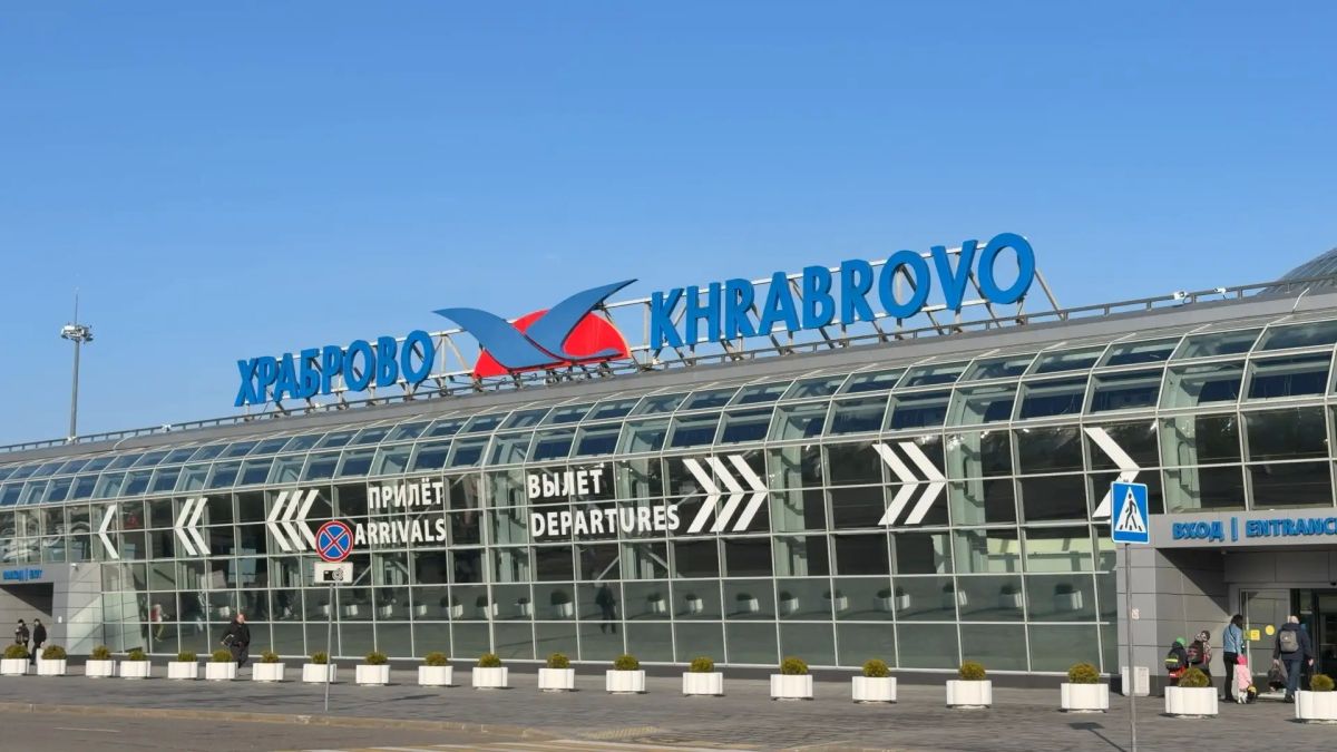 Транспортными полицейскими Янтарного края возбуждены административные производства в отношении деструктивных авиапассажиров Транспортными полицейскими Янтарного края возбуждены административные производства в отношении деструктивных авиапассажиров