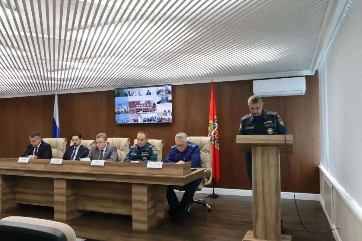 В Оренбуржье стартовали трехдневные учения по гражданской обороне В Оренбуржье стартовали трехдневные учения по гражданской обороне