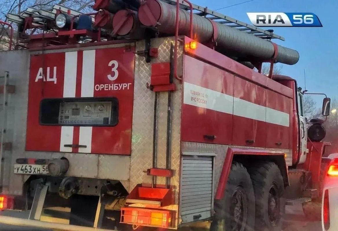 В Оренбуржье за сутки на пожарах погиб мужчина и пострадала женщина