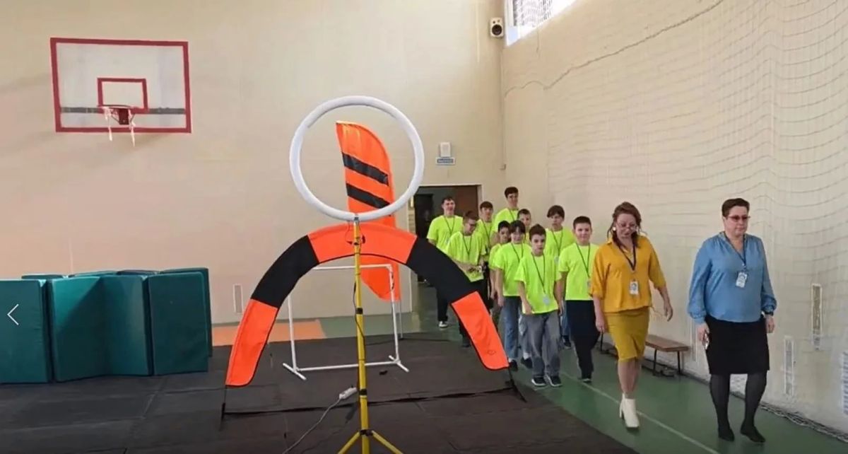 Школьники Оренбуржья продолжают подготовку к региональному этапу турнира по БПЛА «Пилоты будущего» Школьники Оренбуржья продолжают подготовку к региональному этапу турнира по БПЛА «Пилоты будущего»