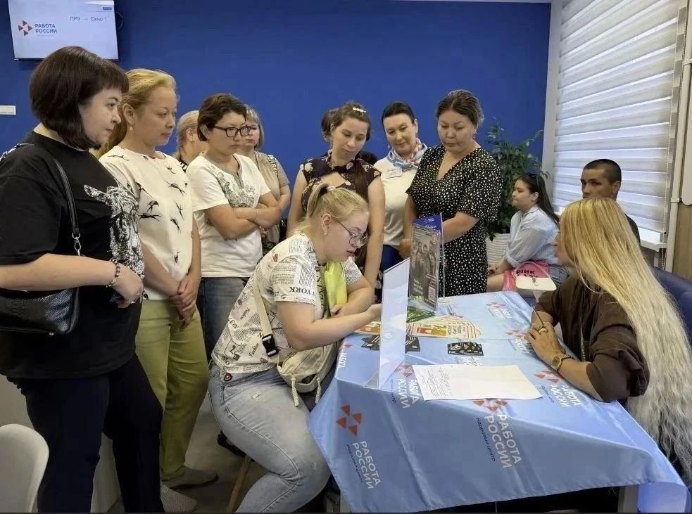 34 тысячи оренбуржцев приняли участие в Днях службы занятости в 2026 году 34 тысячи оренбуржцев приняли участие в Днях службы занятости в 2026 году
