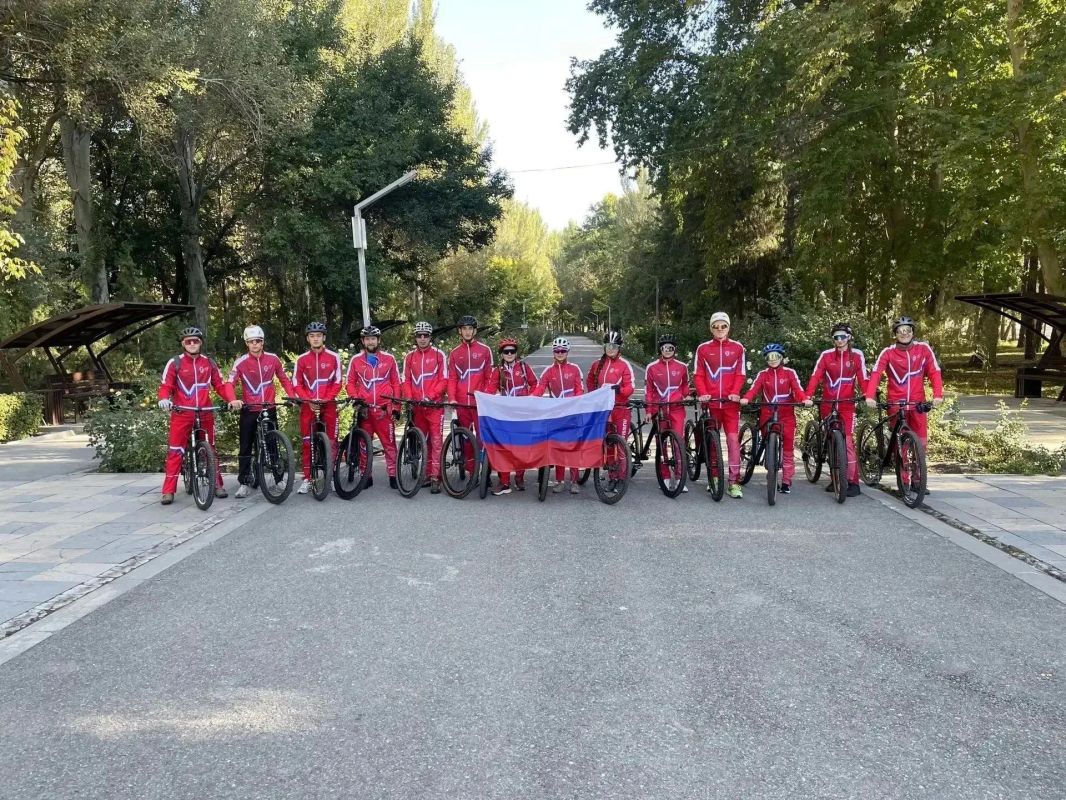 Оренбуржцы в составе сборной России принимают участие в чемпионате и первенстве мира