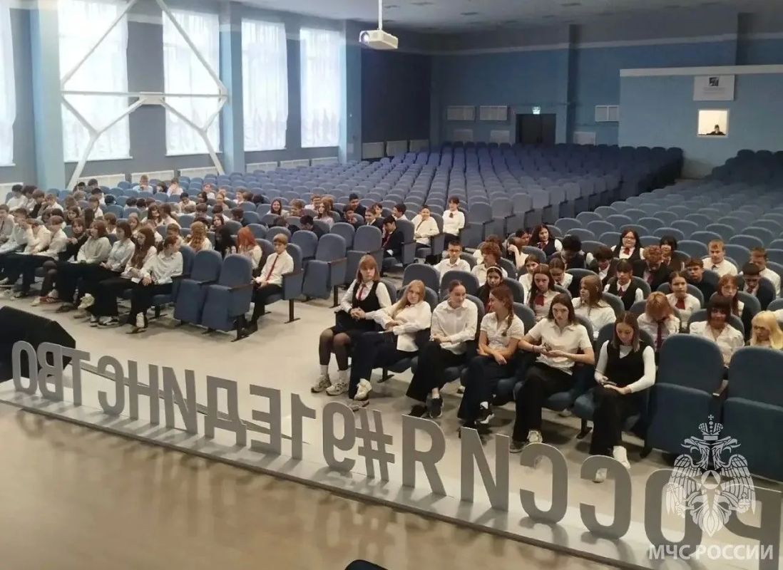 В Оренбургской области продолжается «Месячник безопасности детей» В Оренбургской области продолжается «Месячник безопасности детей»
