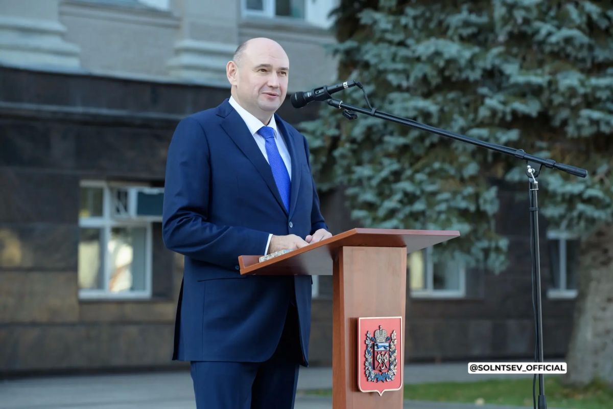 Евгений Солнцев: Автопарк скорой помощи Оренбургской области пополнили ещё 32 новыми автомобилями