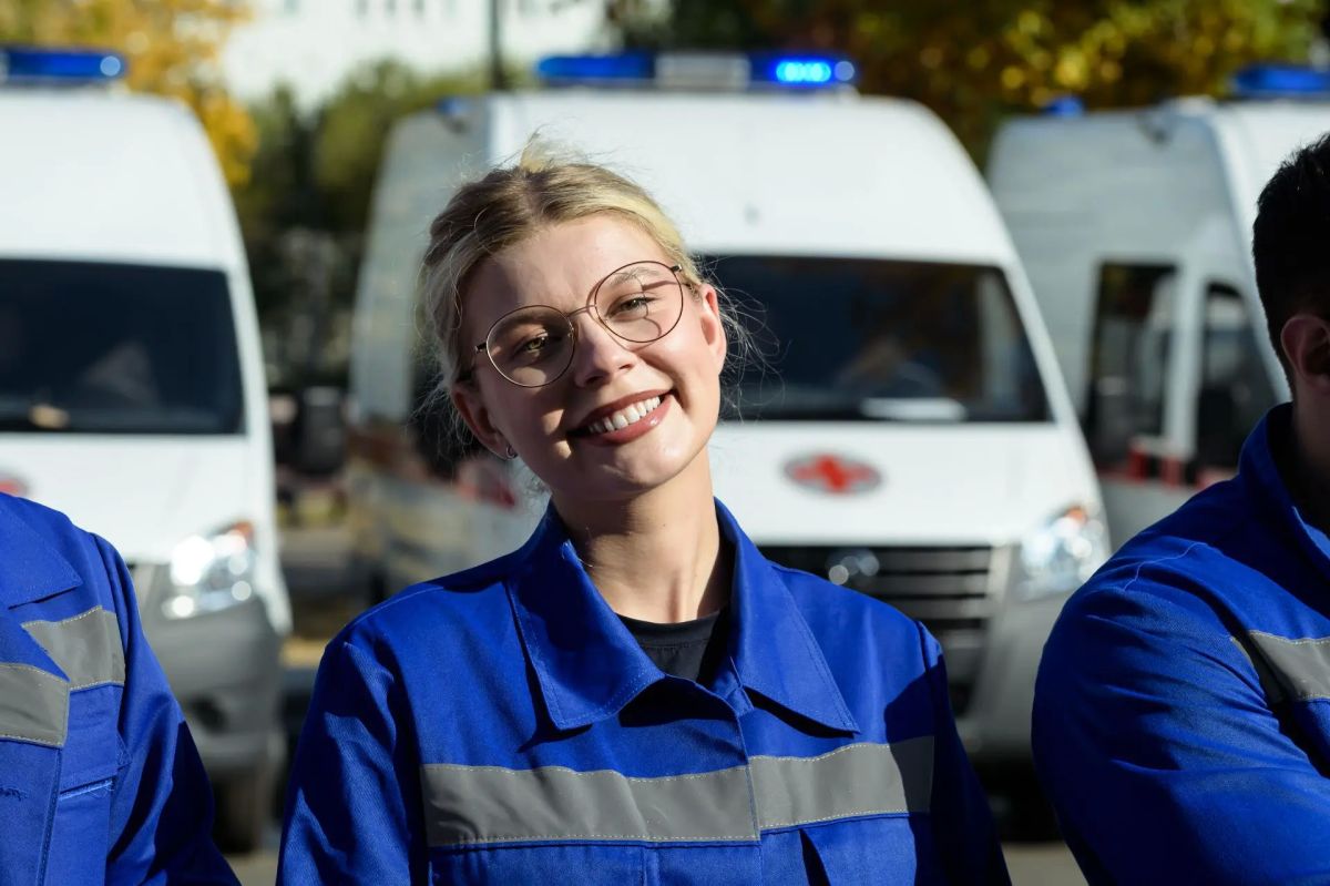 В Оренбурге состоялось торжественное мероприятие, посвященное обновлению автопарка Областной станции скорой медицинской помощи В Оренбурге состоялось торжественное мероприятие, посвященное обновлению автопарка Областной станции скорой медицинской помощи