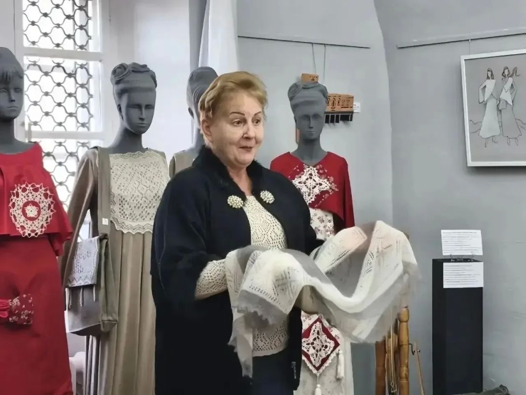 «Перезагрузка традиций»: в Музее истории Оренбурга открылась выставка молодых талантов «Перезагрузка традиций»: в Музее истории Оренбурга открылась выставка молодых талантов