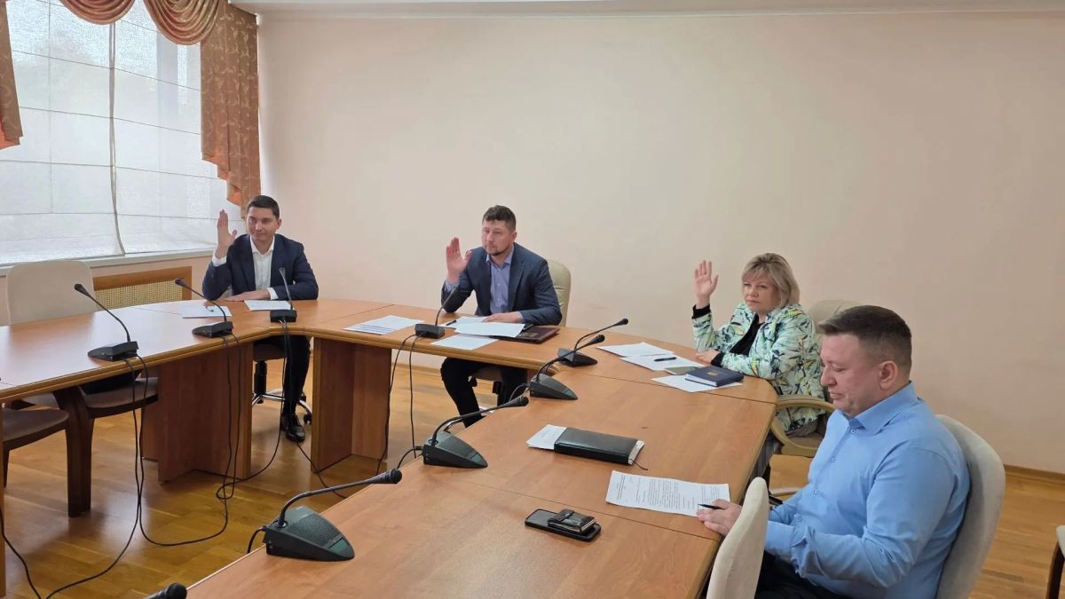 Сегодня, 15 октября, состоялось первое заседание конкурсной комиссии по отбору кандидатур на должность главы Гайского муниципального округа Оренбургской области Сегодня, 15 октября, состоялось первое заседание конкурсной комиссии по отбору кандидатур на должность главы Гайского муниципального округа Оренбургской области