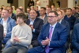 В Оренбуржье назвали имена лучших дорожников В Оренбуржье назвали имена лучших дорожников