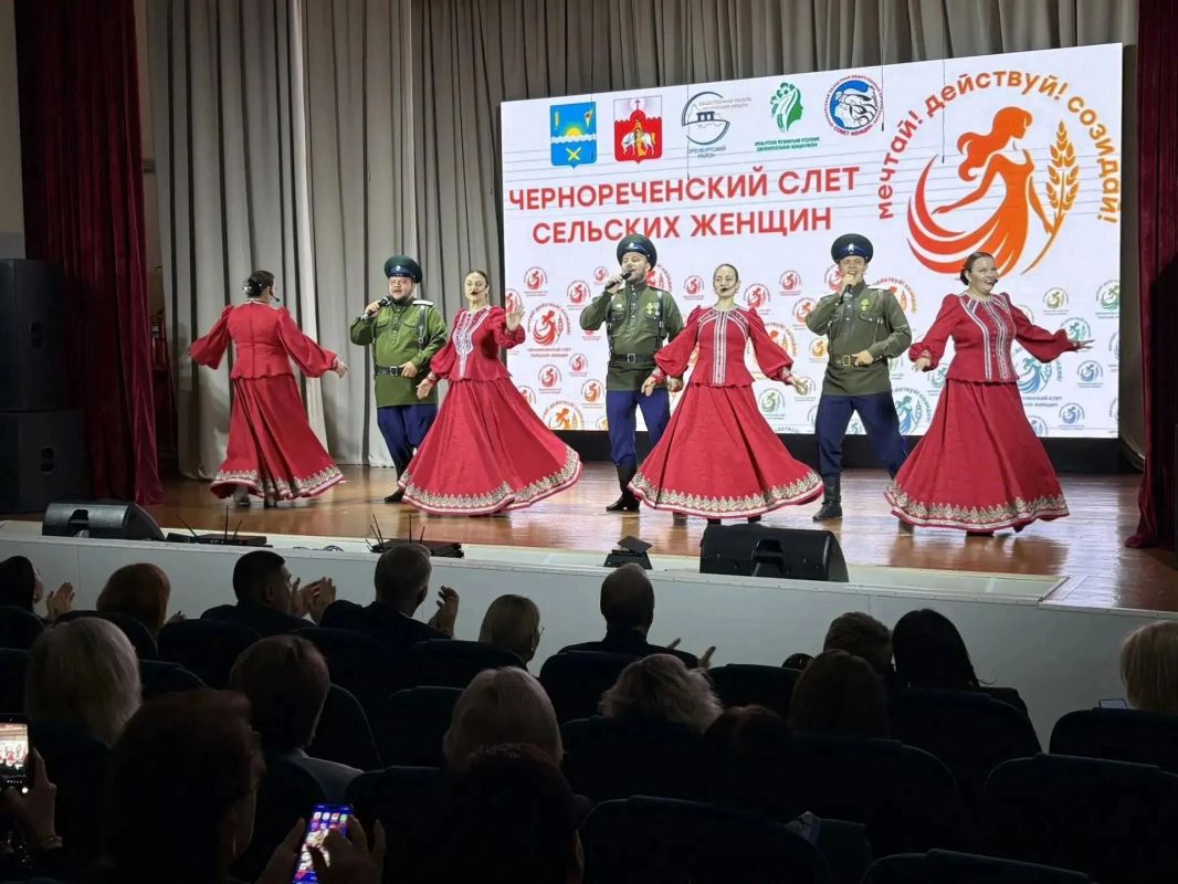Село Черноречье Оренбургского района принимало Второй слёт сельских женщин «Мечтай! Действуй! Созидай!»