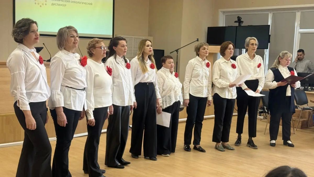 В Оренбургском онкологическом диспансере прошёл концерт для пациентов В Оренбургском онкологическом диспансере прошёл концерт для пациентов
