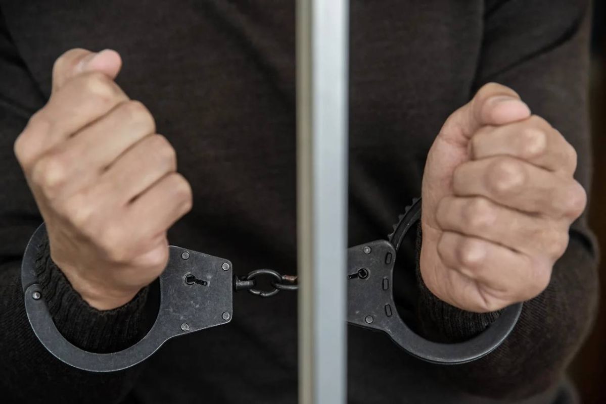В Оренбурге силовики задержали группу из шести грабителей