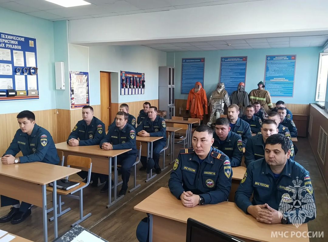 Боевой состав оренбургских пожарных пополнили 23 профессиональных водителя Боевой состав оренбургских пожарных пополнили 23 профессиональных водителя