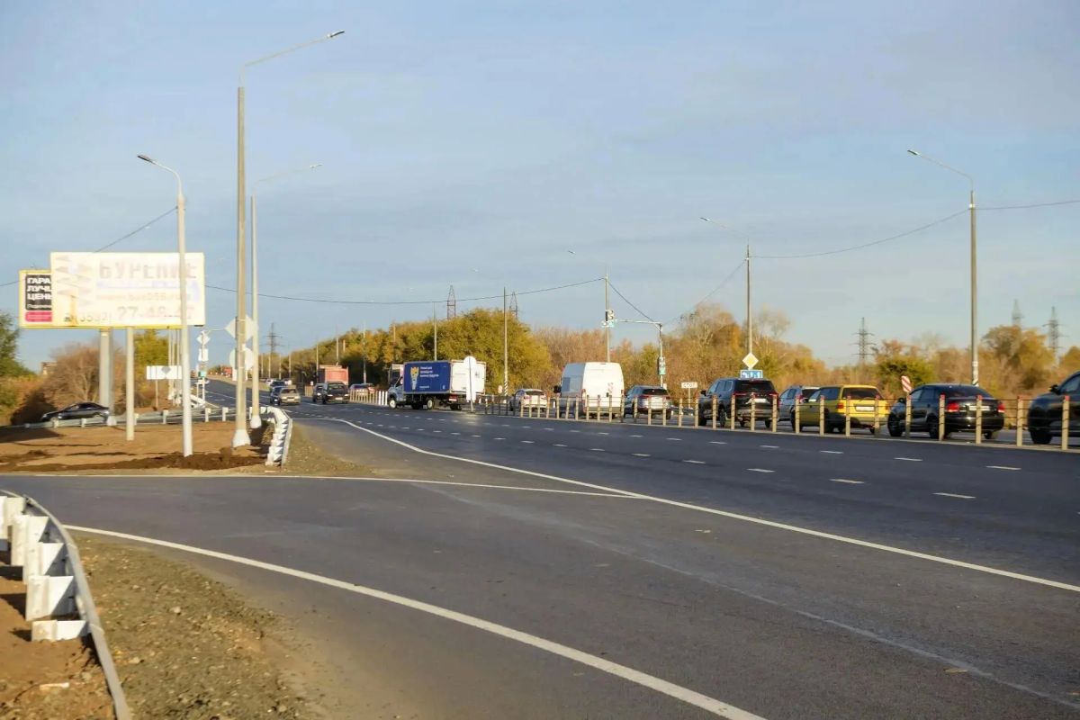 В Оренбурге завершился капремонт на Загородном шоссе — от примыкания ул. Тихой до пересечения с ул. Волгоградской В Оренбурге завершился капремонт на Загородном шоссе — от примыкания ул. Тихой до пересечения с ул. Волгоградской