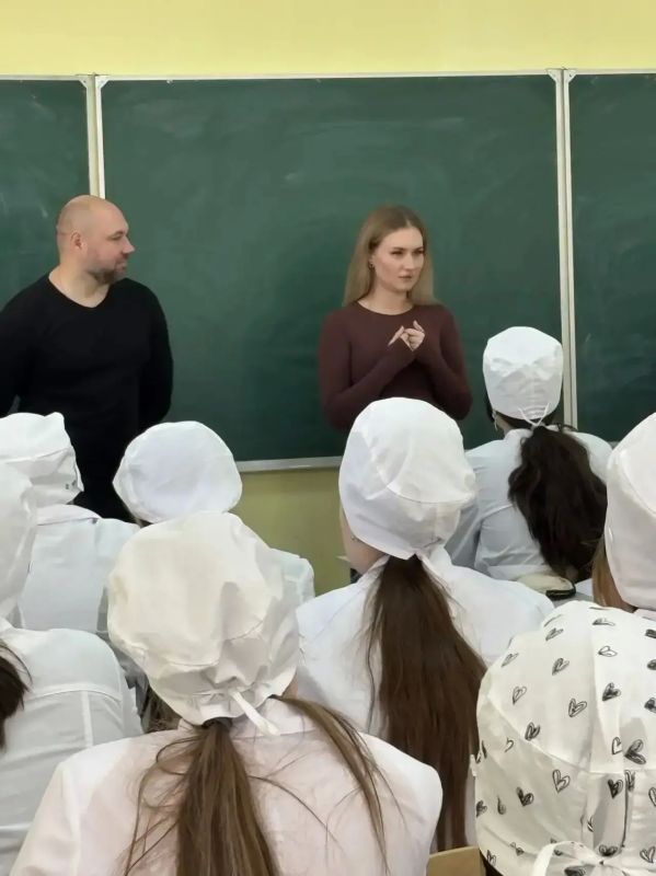 Скорая Оренбуржья: встреча со студентами ООМК — инвестиция в будущее службы Скорая Оренбуржья: встреча со студентами ООМК — инвестиция в будущее службы