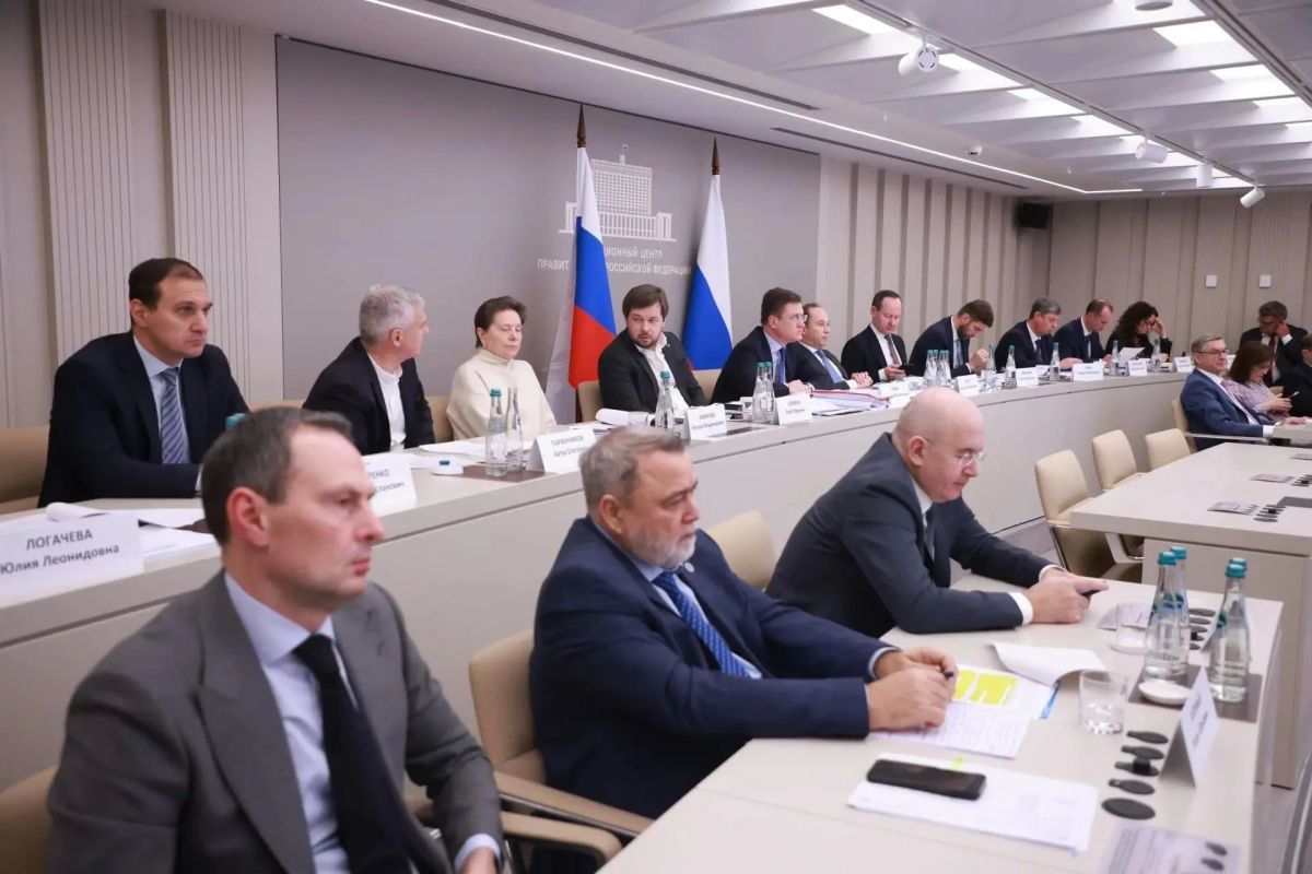 Зампред Правительства РФ Александр Новак отметил положительную динамику на топливном рынке Зампред Правительства РФ Александр Новак отметил положительную динамику на топливном рынке