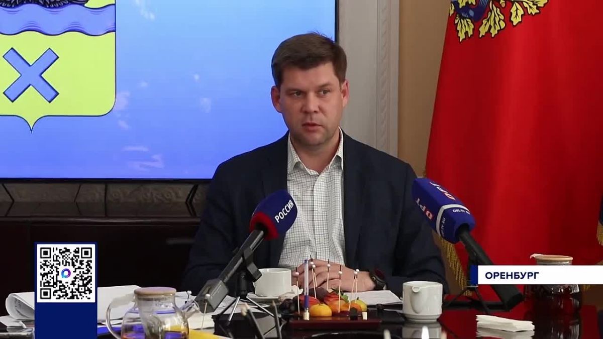ГЛАВА ОРЕНБУРГА ПРОВЕЛ БРИФИНГ И ОТВЕТИЛ НА ВОЛНУЮЩИЕ ВОПРОСЫ