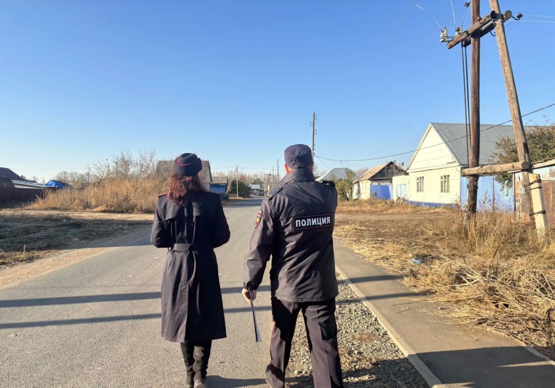 Оренбургские полицейские приняли участие в межведомственном профилактическом рейде Оренбургские полицейские приняли участие в межведомственном профилактическом рейде