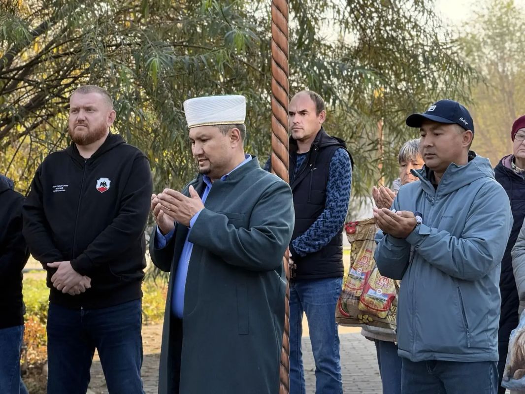 Из Орска на Донбасс отправился гуманитарный конвой Из Орска на Донбасс отправился гуманитарный конвой