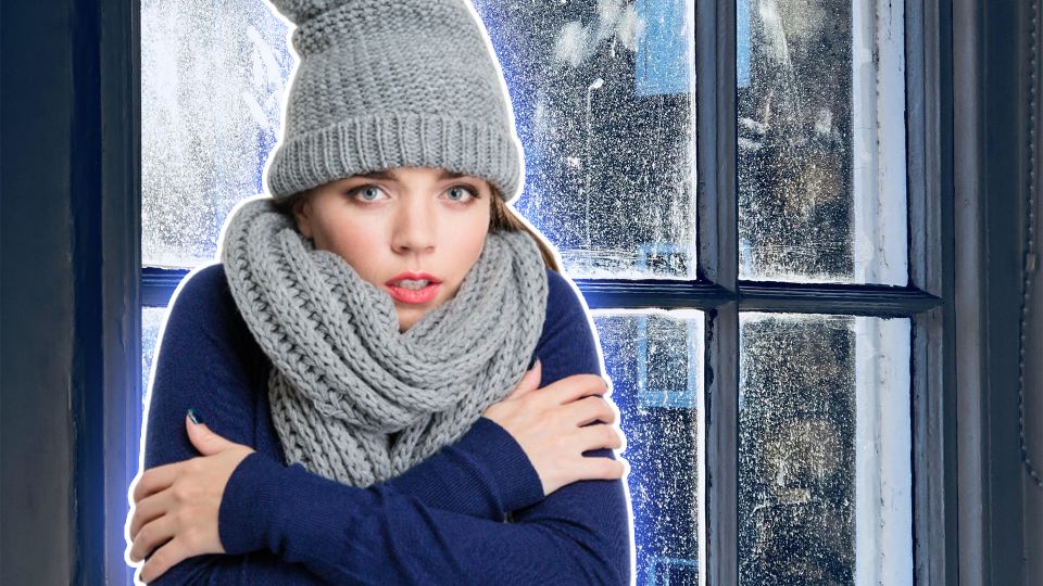 Сквозняк не пробьется: это средство утеплит окна на зиму, а заодно и уберет конденсат