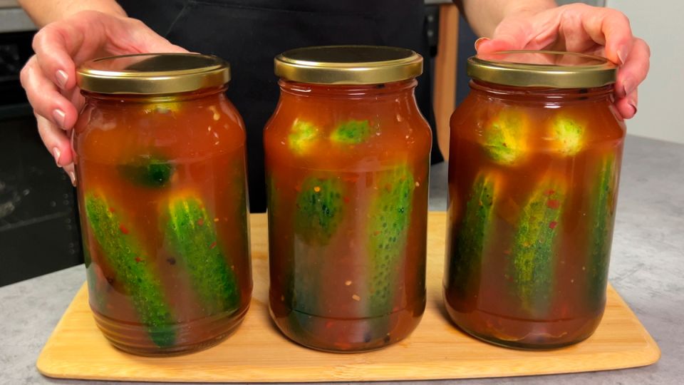 Восторг на зиму: маринованные огурцы с чили, которые стоит попробовать