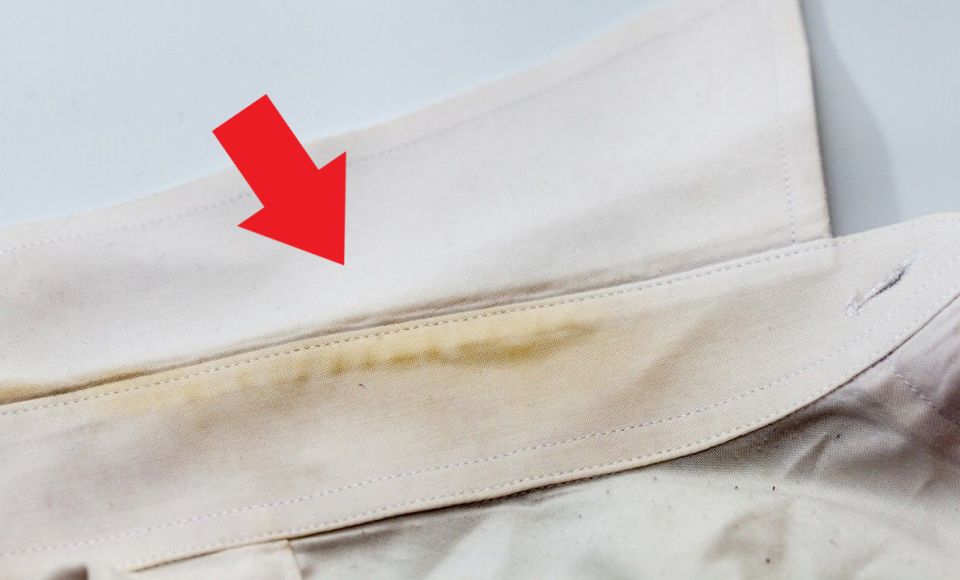 Как солнцезащитный крем оставляет следы на белых одеждах: эффективные способы борьбы с пятнами