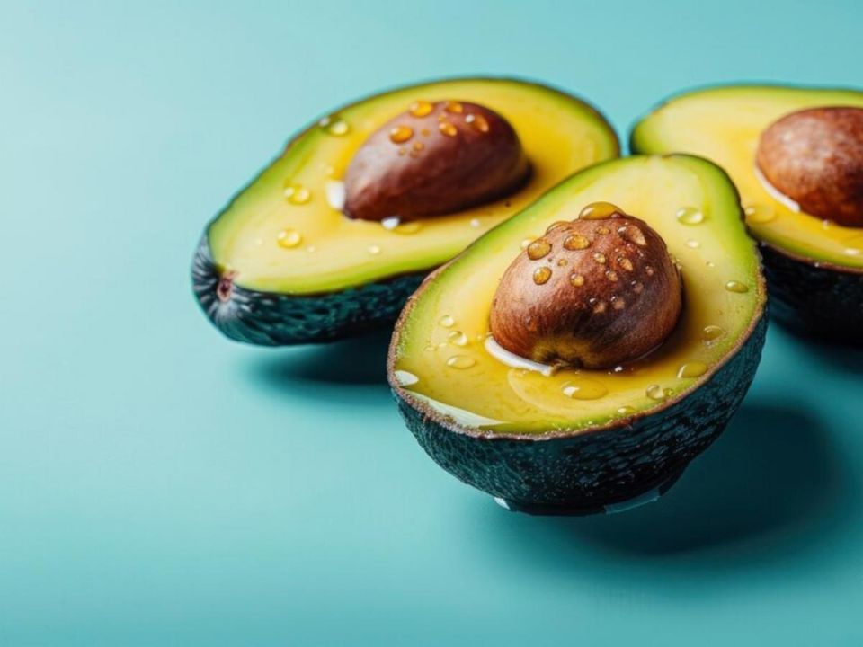 Как вырастить авокадо в домашних условиях: доступный и эффективный способ